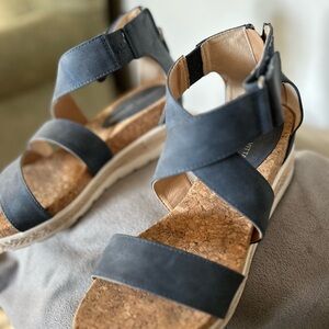 Sandals, Adrian Vittadini sport size 9 blue/gray color